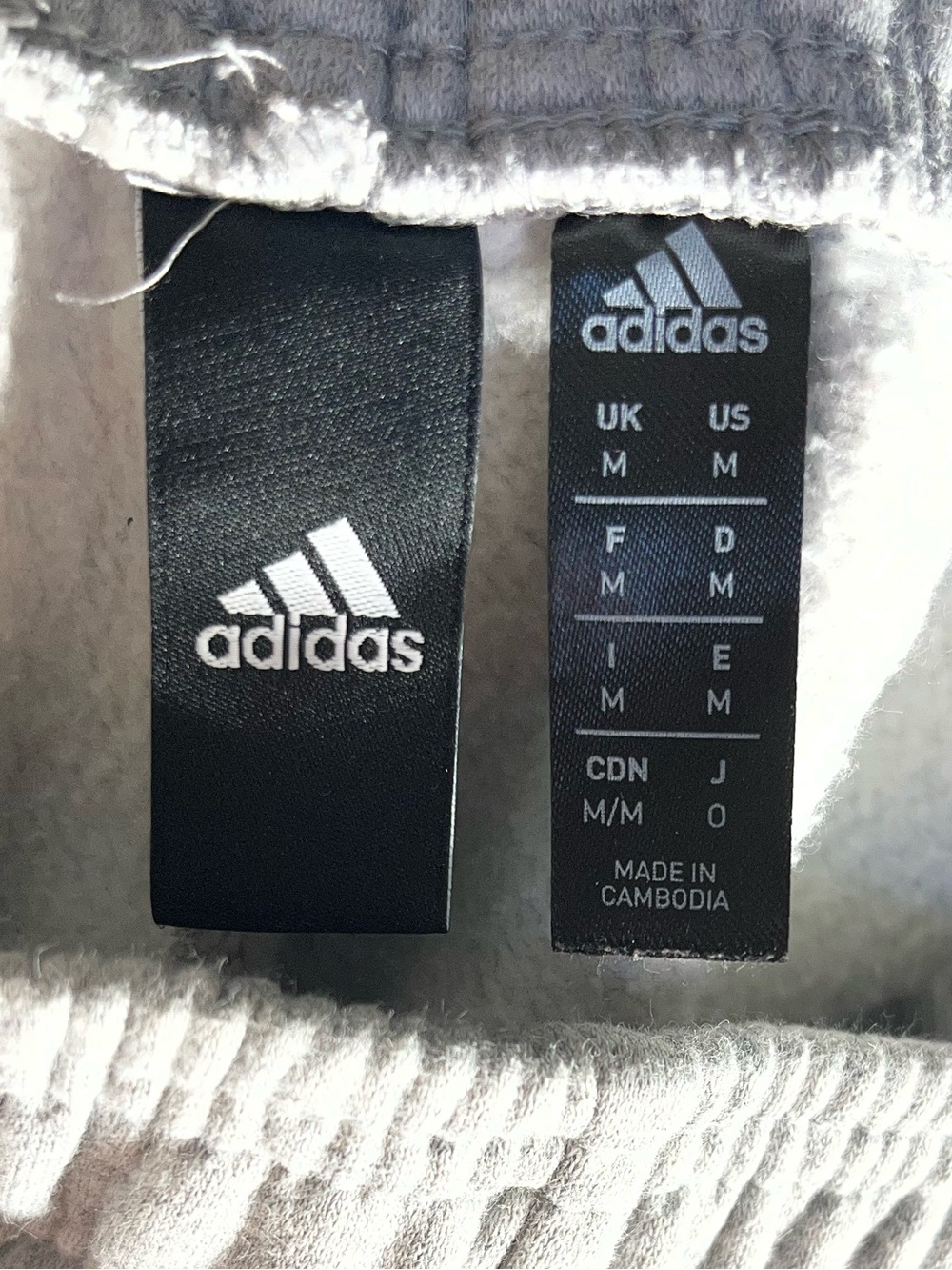Adidas Women’s or Teens Grey Three-Stripe Joggers Size Medium - Picture 5 of 7